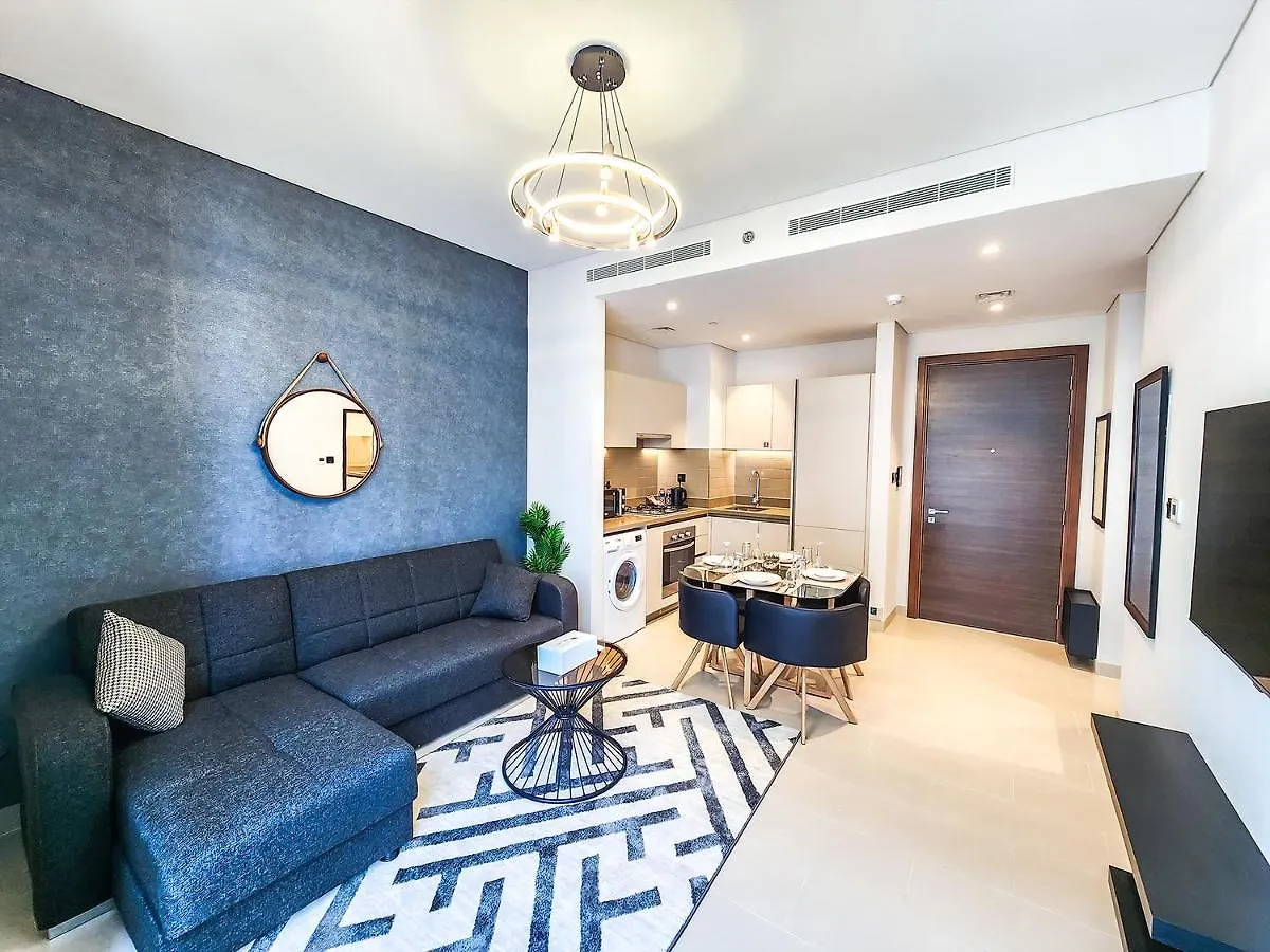 Stay Phenomenal 1 Bedroom Holiday Home Near Burj Khalifa Dubai Apartment